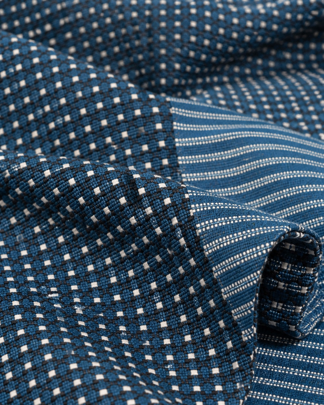Viking Chennimalai Bedsheet - Denim Blue — Fabric and pattern detail view